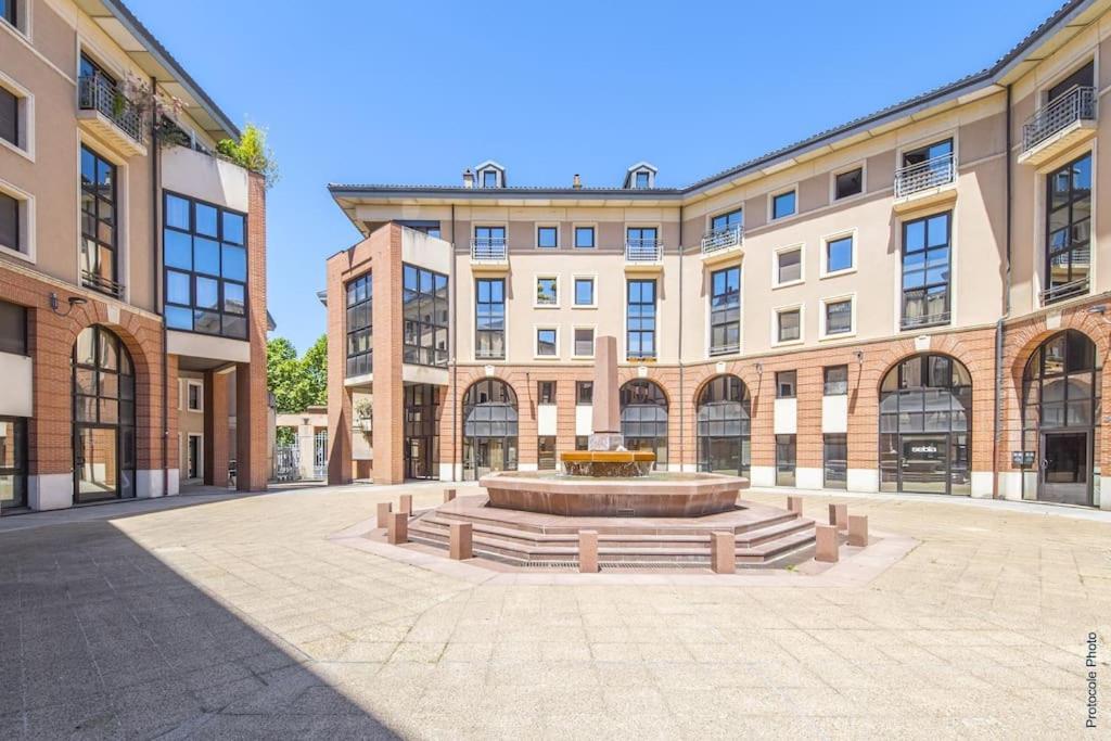 Nocnoc - Le Pargamin - Large Duplex Place Saint-Pierre 툴루즈 외부 사진